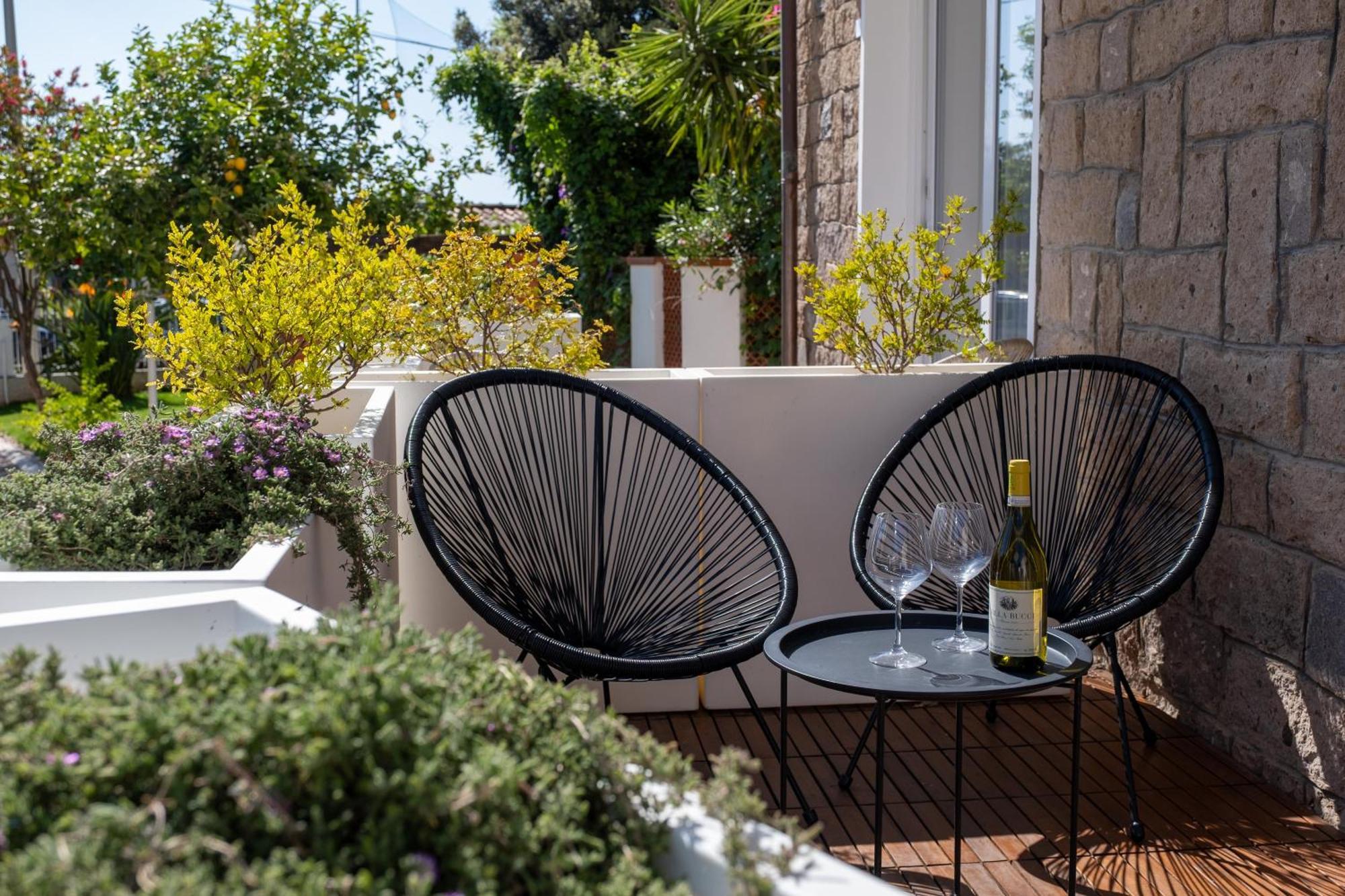 Nautika Suites Альгеро Экстерьер фото