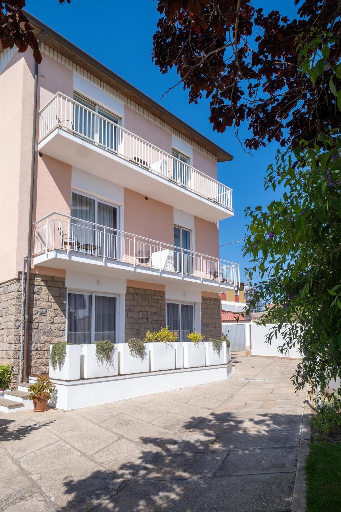Nautika Suites Альгеро Экстерьер фото